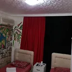 Bed & Breakfast Parliament