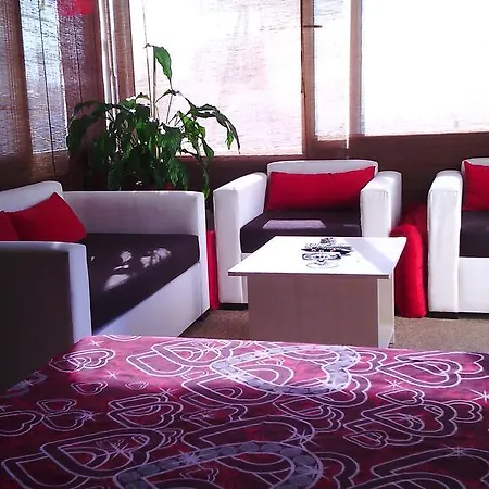 Parliament * בודרום