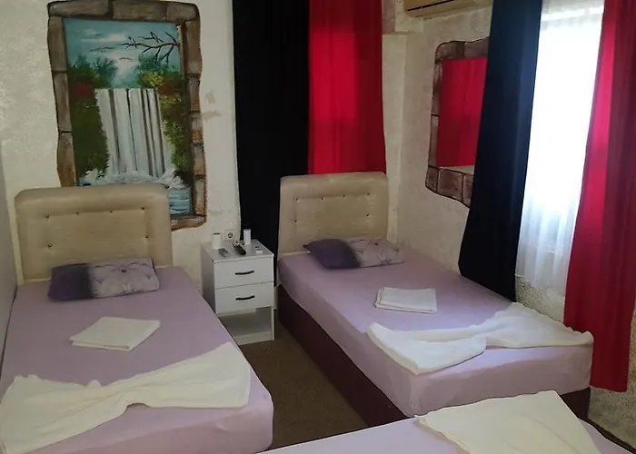 Bed & Breakfast Parliament