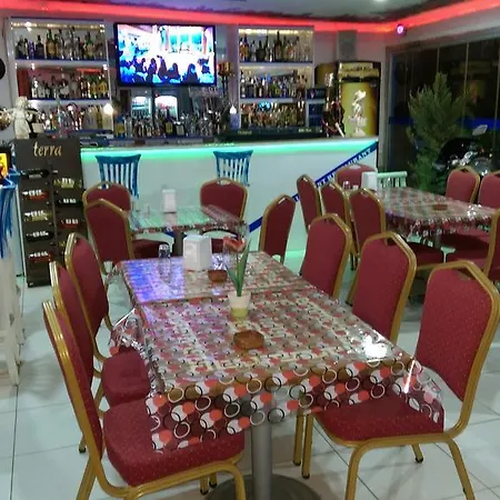 Oda ve Kahvaltı Parliament Bodrum