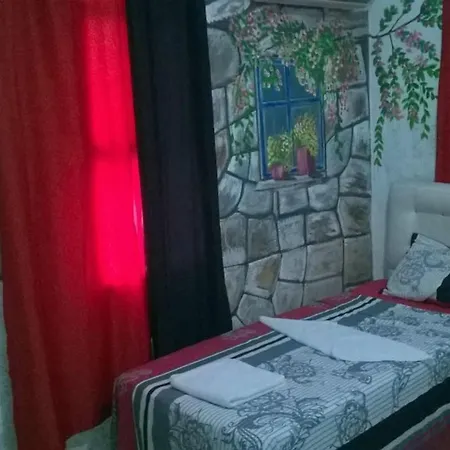 Parliament Bed and Breakfast Αλικαρνασσός